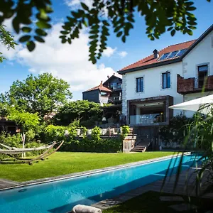 Le Clos Des Sens Hotel